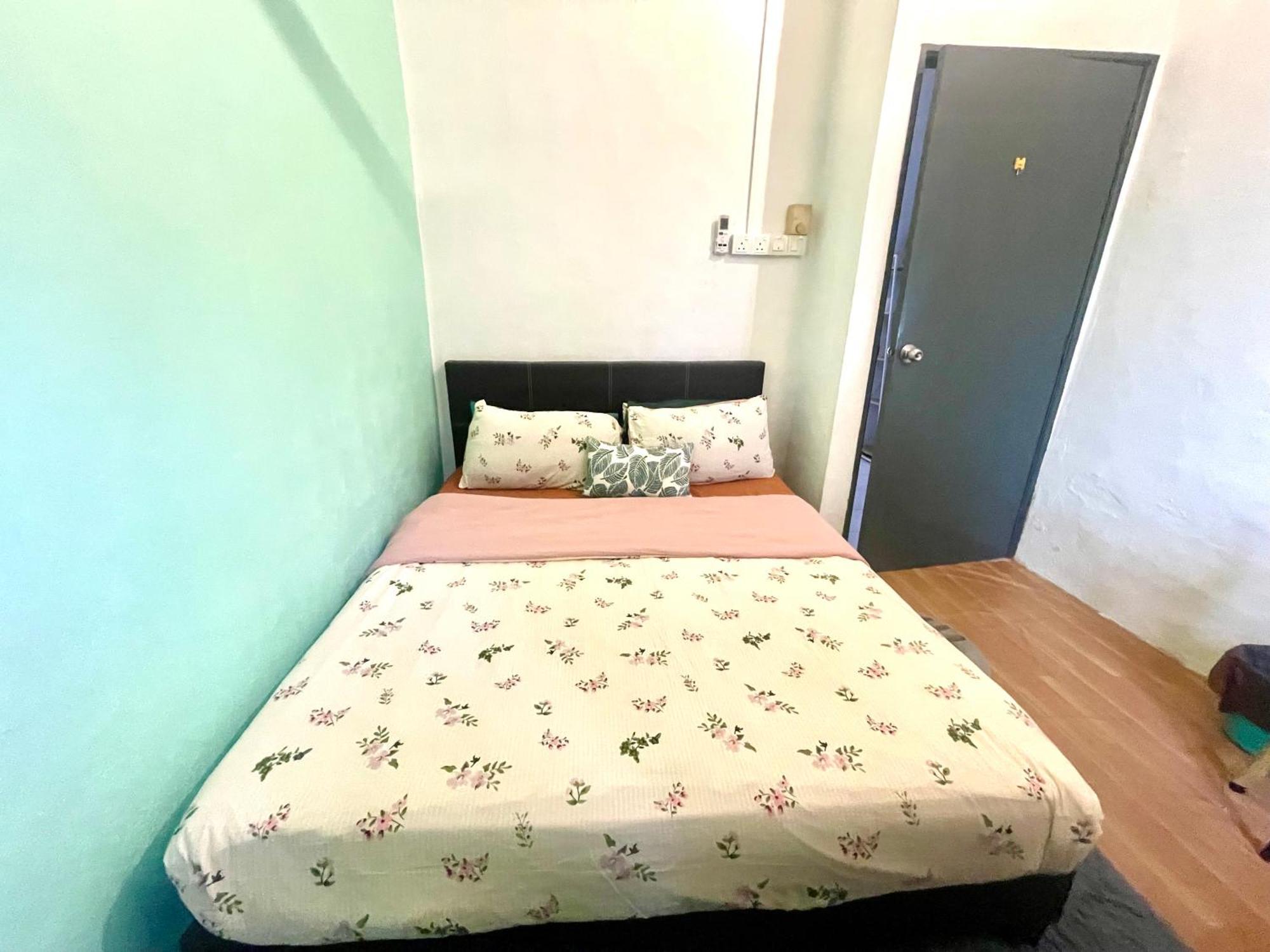 Entire Cozy Home 16 • 3 Bedroom @ Alma Bukit Mertajam Exterior foto